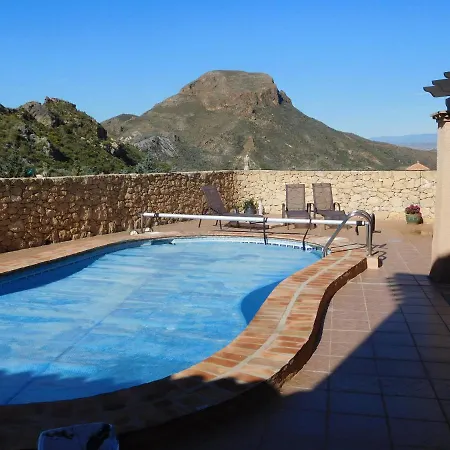 Private With Private Pool In The Mountains 20 Mins From Beach
